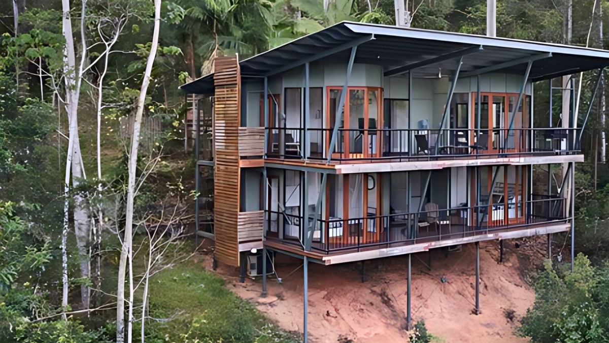 Smiths Creek Ski Chalet | Vista Retreat Chalet - Range view