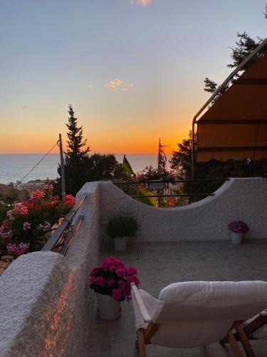 Paola Apartment | Vista Stromboli