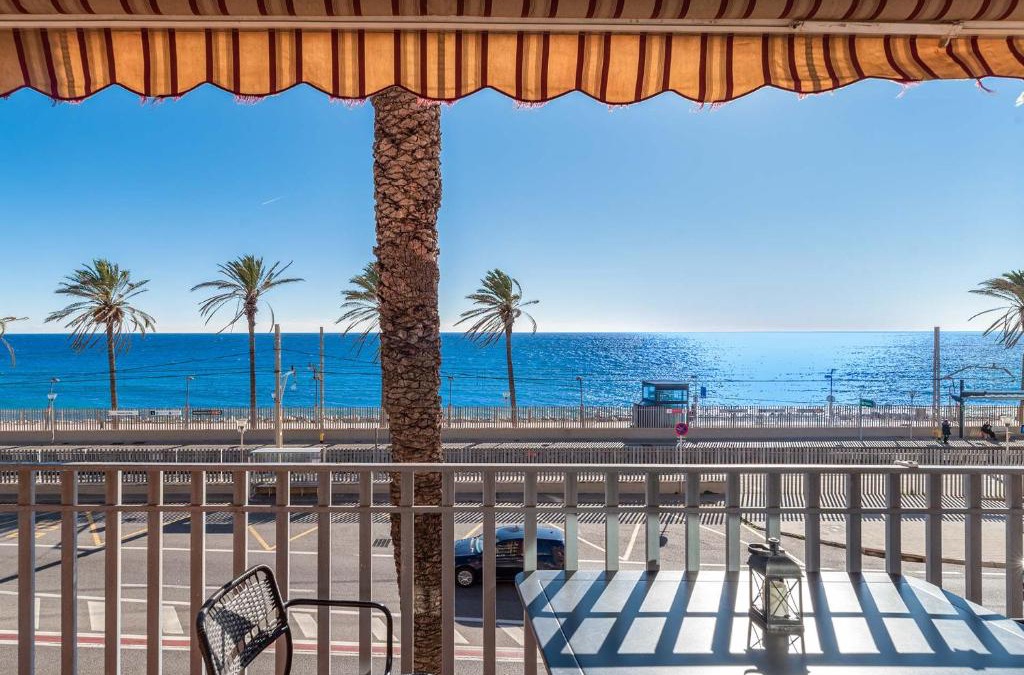 Vilassar de Mar Apartment | Vistamar Beach 30 min Barcelona
