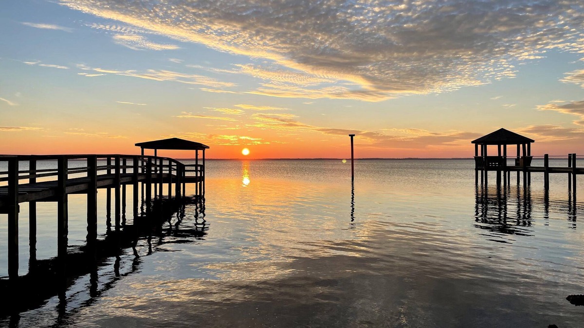 Carolina Dunes House | Vitamin Bay, Duck NC - Soundfront, private pool & hot tub