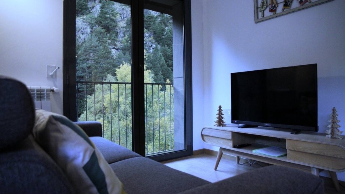 Ransol Hotel | Vitivola Font de Ferro 2