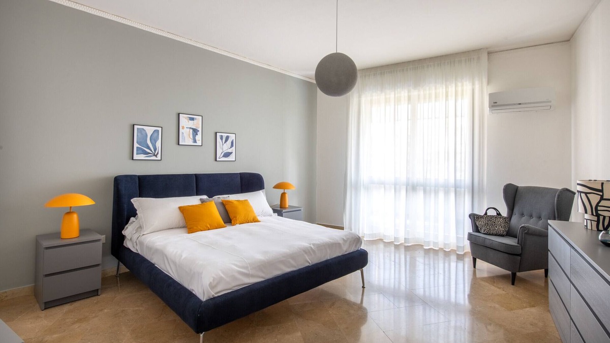 Palermo Apartment | Vittorio Veneto Apartment by Wonderful Italy
