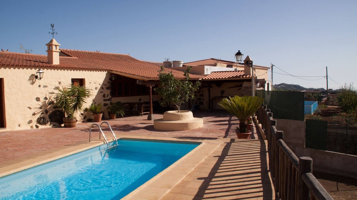 La Solana Cottage | Vivelorural casa Bernardo 1 con piscina privada