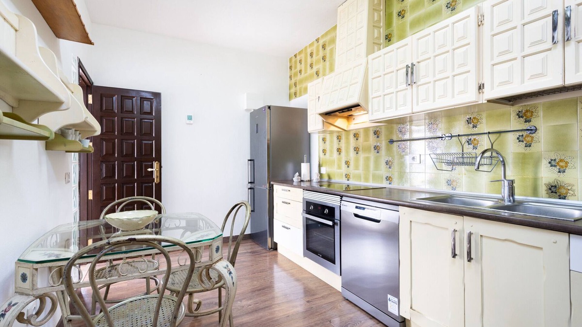 Las Rosas Villa | Vivienda Vacacional Tinizara. Piscina y relax