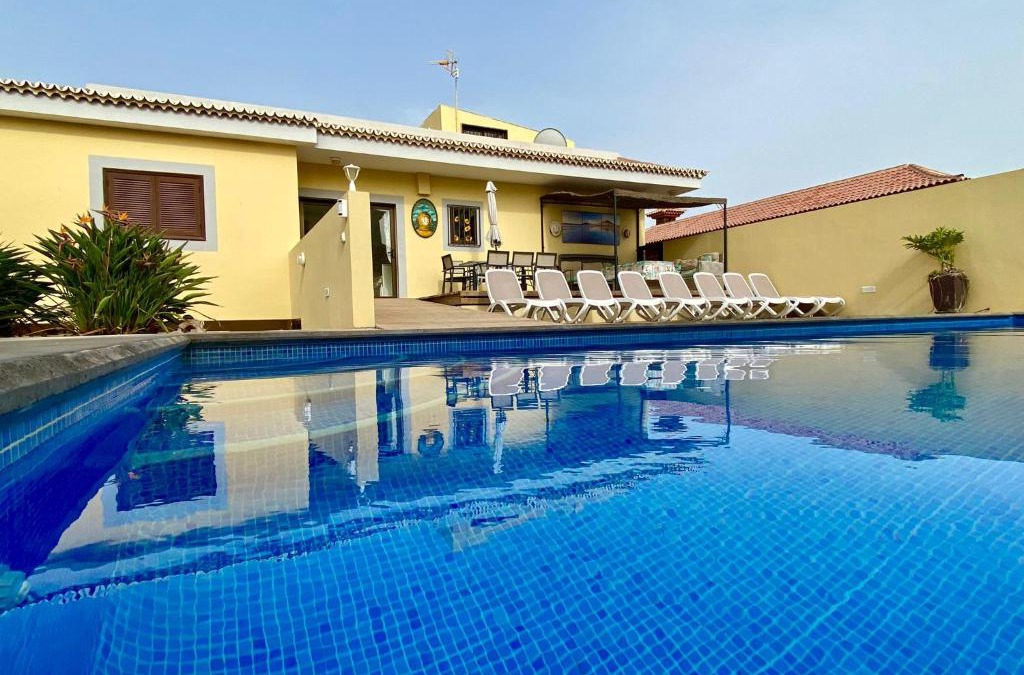 Las Rosas Villa | Vivienda Vacacional TINIZARA