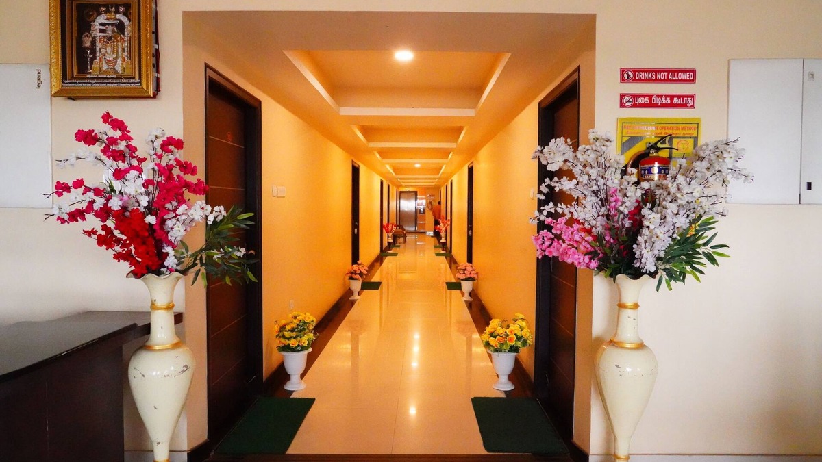 Walajapet Hotel | VJR Mahal and Vinayagam Residency