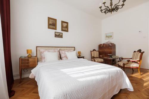 Zagreb Apartment | Vlaška Noir