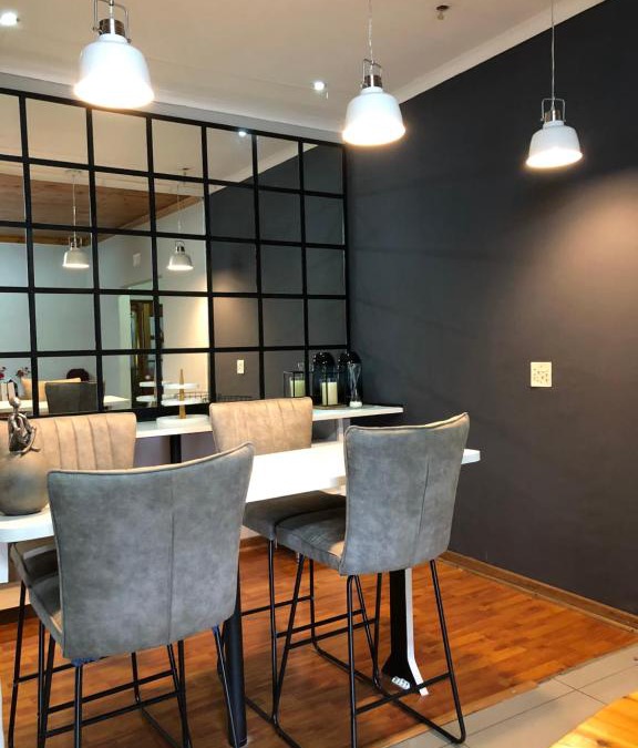 Newcastle House | VnA Guesthouse