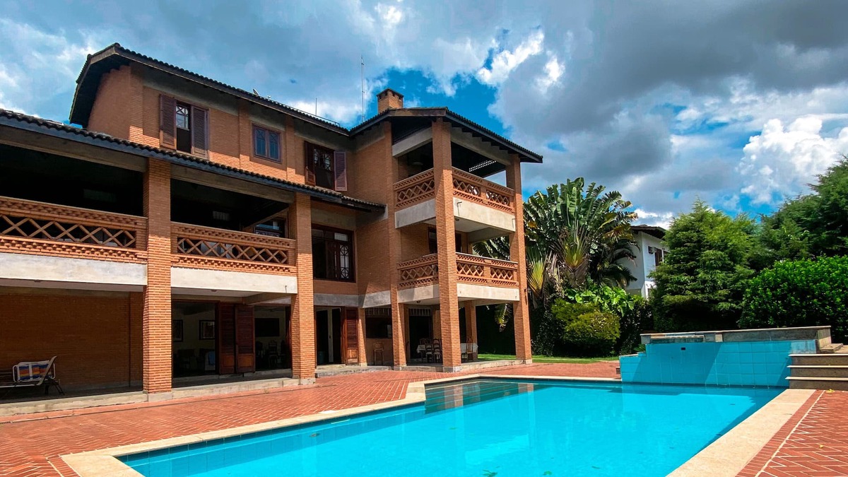 Carapicuiba House | Vrbo Property