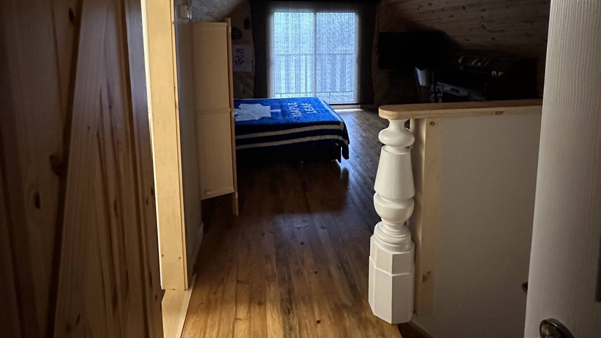Faraday House | Vrbo Property
