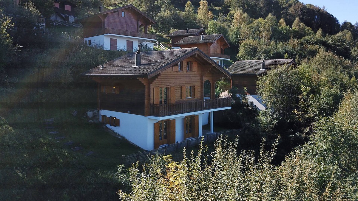 Salins House | Vrbo Property