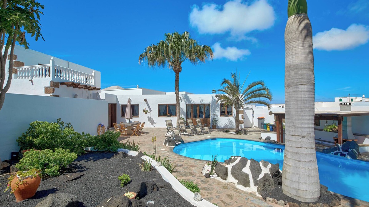 Tinajo Cottage | Vrbo Property