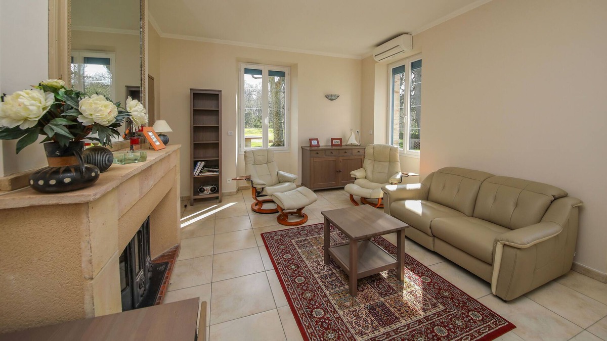 Montans House | Vrbo Property