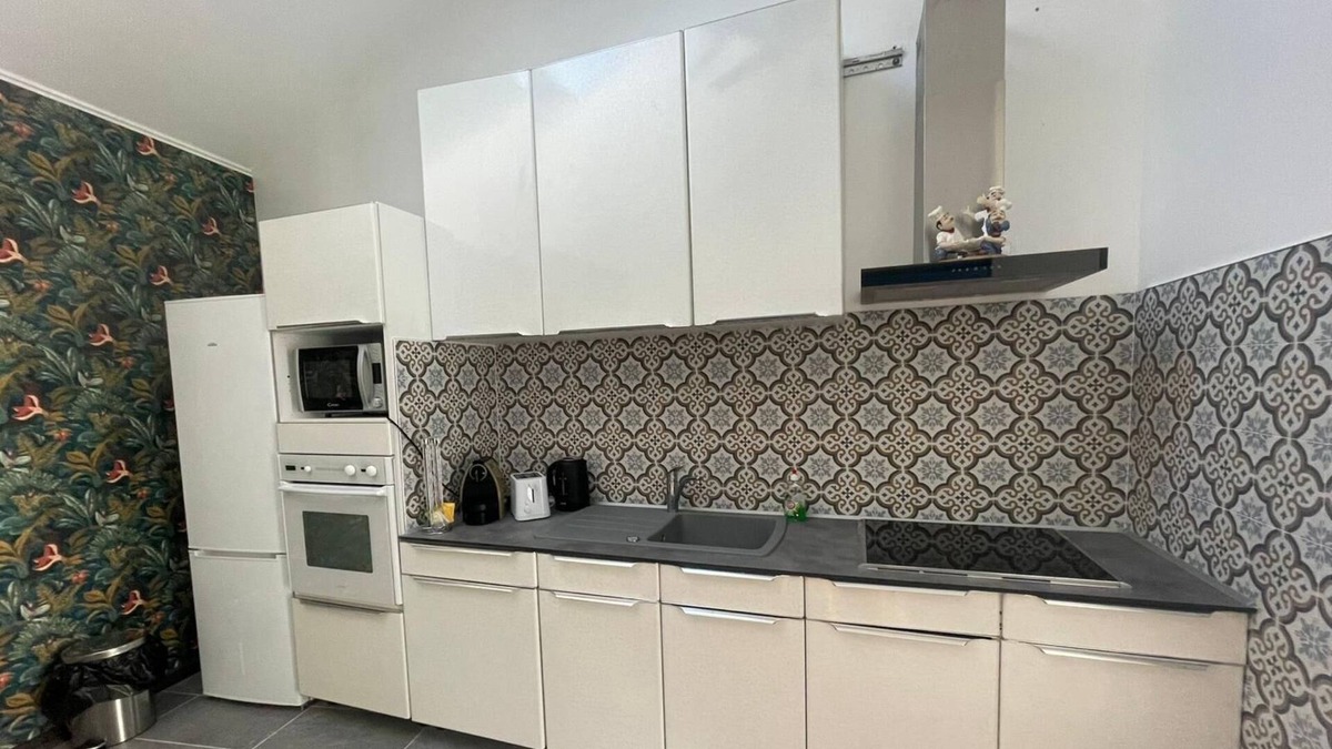 Mouroux Apartment | Vrbo Property
