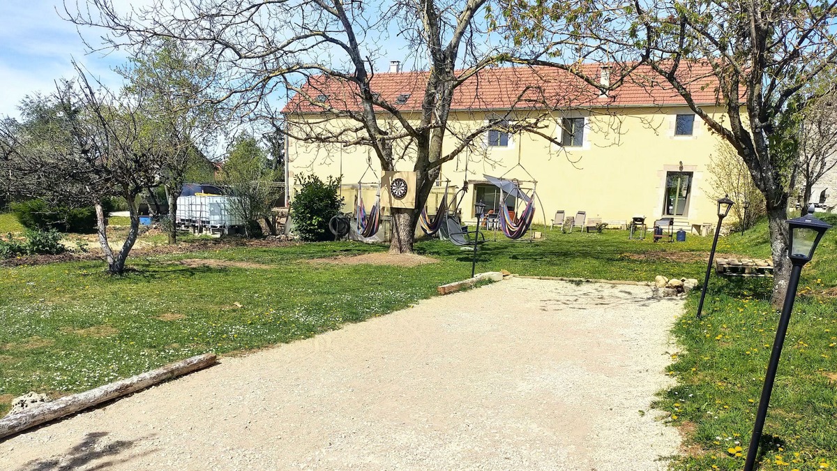 Savoisy House | Vrbo Property
