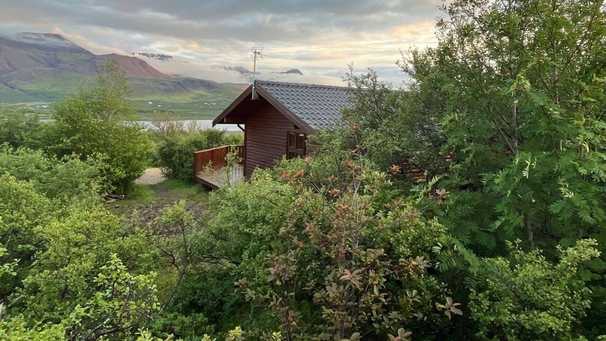 Skorradalshreppur Cottage | Vrbo Property