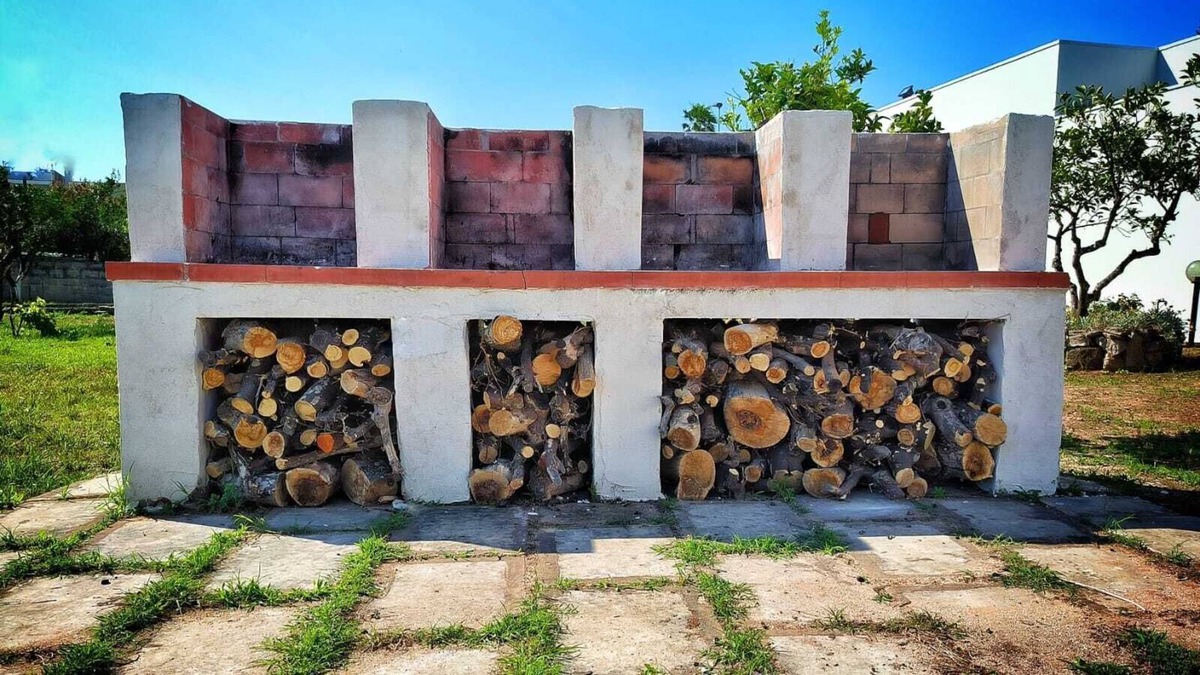 Giurdignano Apartment | Vrbo Property