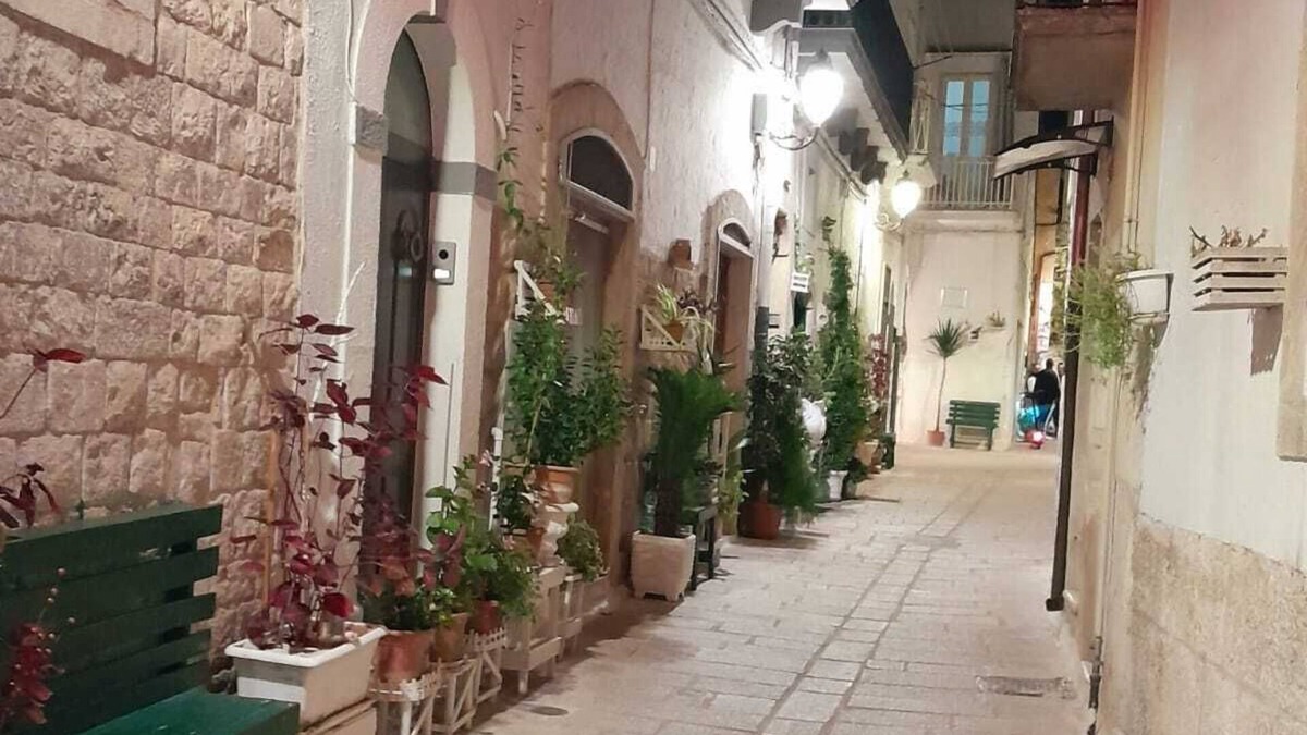 Noicattaro House | Vrbo Property