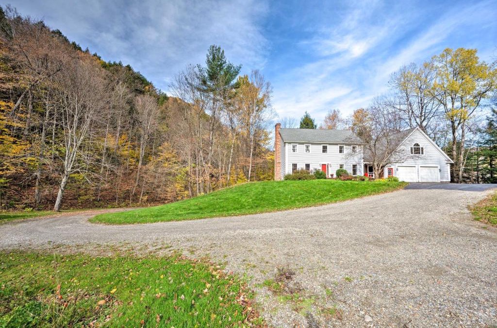 Jeffersonville House | VT Custom Country House on 10 Beautiful Acres