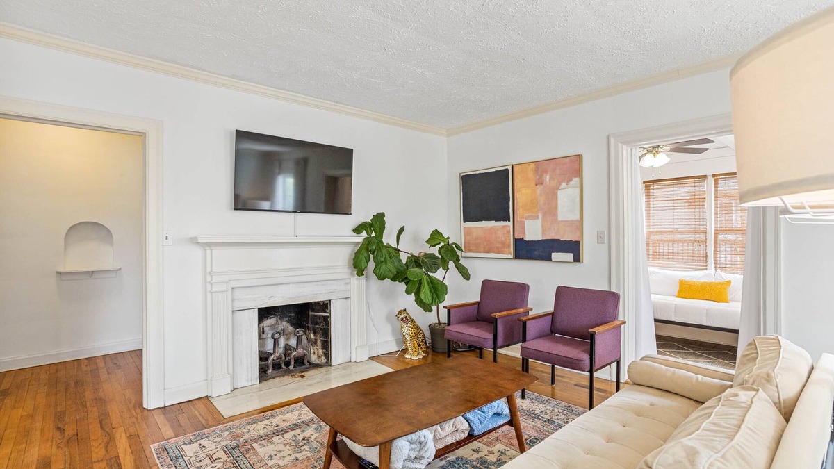 Redmont Park House | Vulcan View Cottage