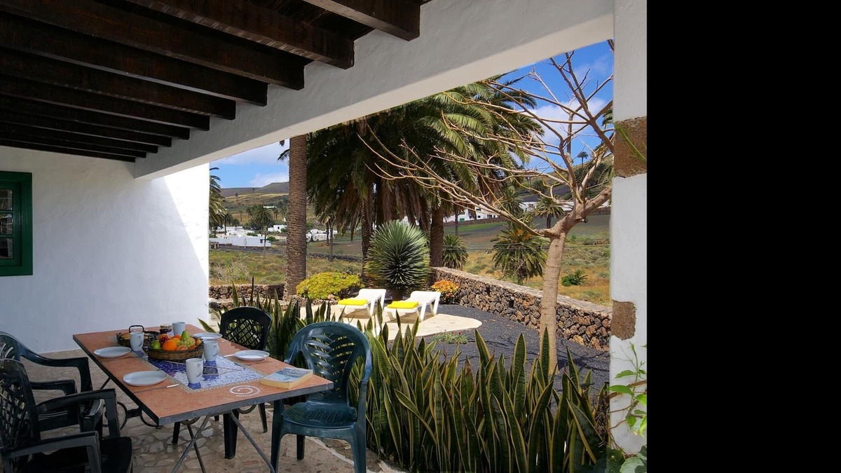 Haria Villa | VV Finca la Crucita 2 Bedrooms By PVL