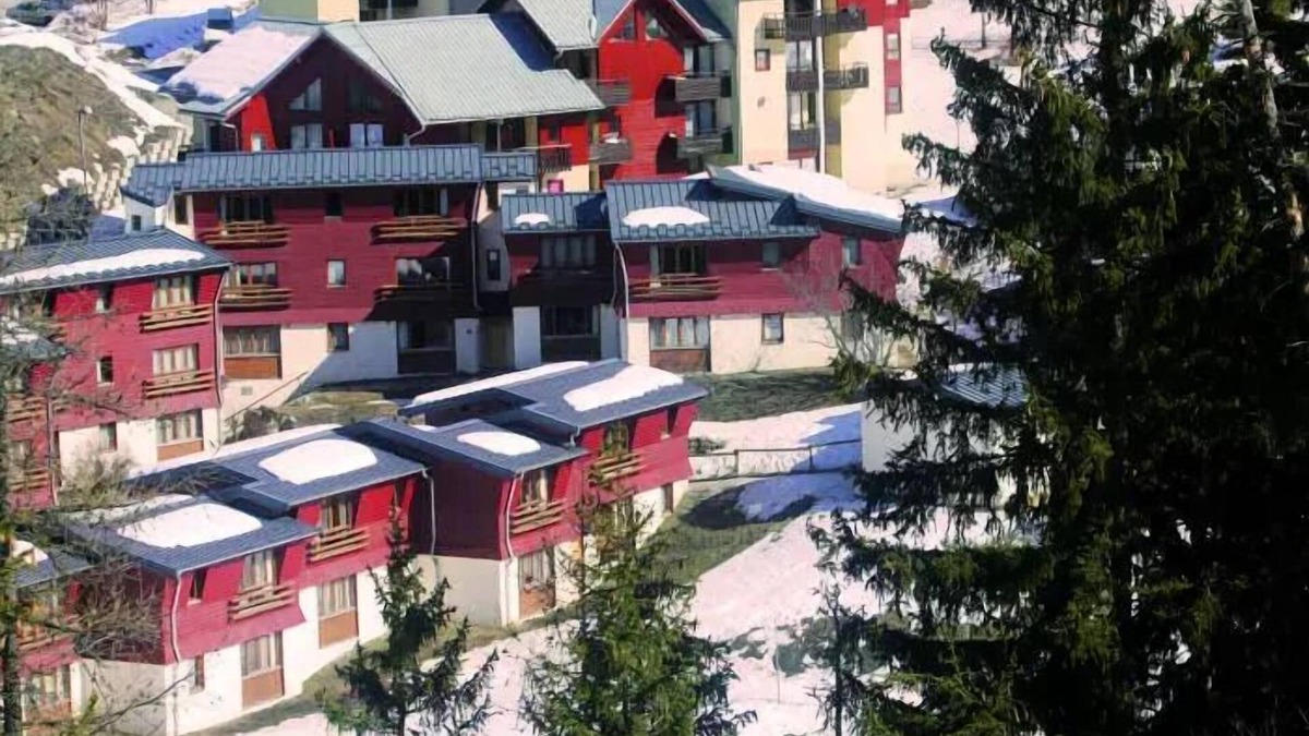 Lanslevillard Apartment | VVF Val-Cenis Haute-Maurienne * - Apartment "Le Haut - Balcony" 1 Room - Home baby cot impossible 2 people
