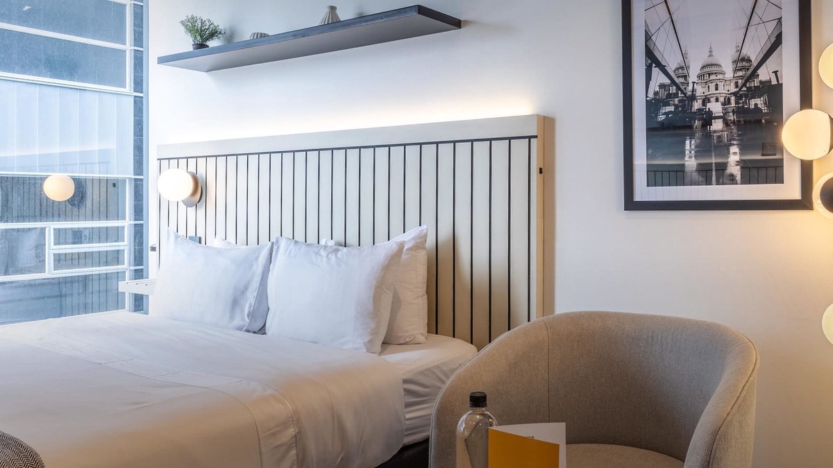 Calle 100 Apartment | w* | Cool Loft in Unique Building in San Patricio