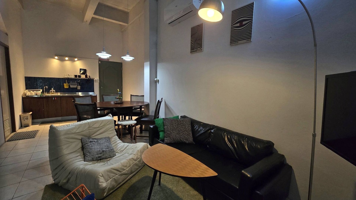 Bang Kapi House | W.House I spacious cozy loft I family group friendly - Near BKK Airport