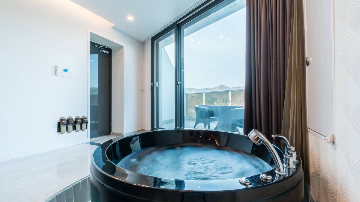 Gapyeong Hotel | W Jiwoo Resort