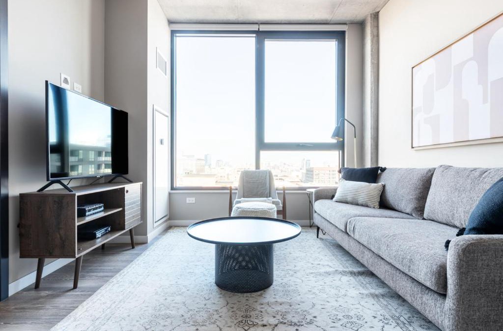 West Loop Apartment | W Loop 1BR w Pool Gym nr Fulton Mkt CHI-293