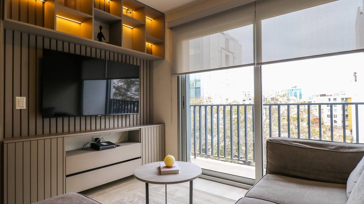 Petit Jean Ocharan Apartment | w Prestigious 3BR w Great Balcony in Miraflores