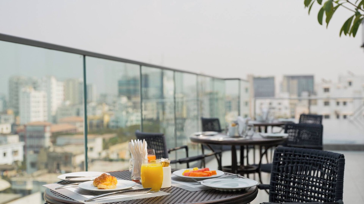Uttara Hotel | W Residence Living