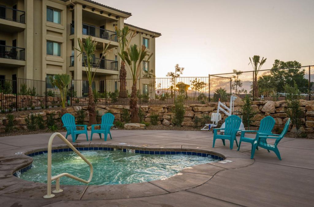 St. George Hotel | W106-Kokopelli Suite-Ground Floor 3-bedroom Pool view