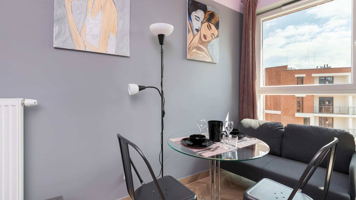 Gdansk City Center Apartment | Wałowa 25 | Studio for 4 | Balcony | Gdańsk