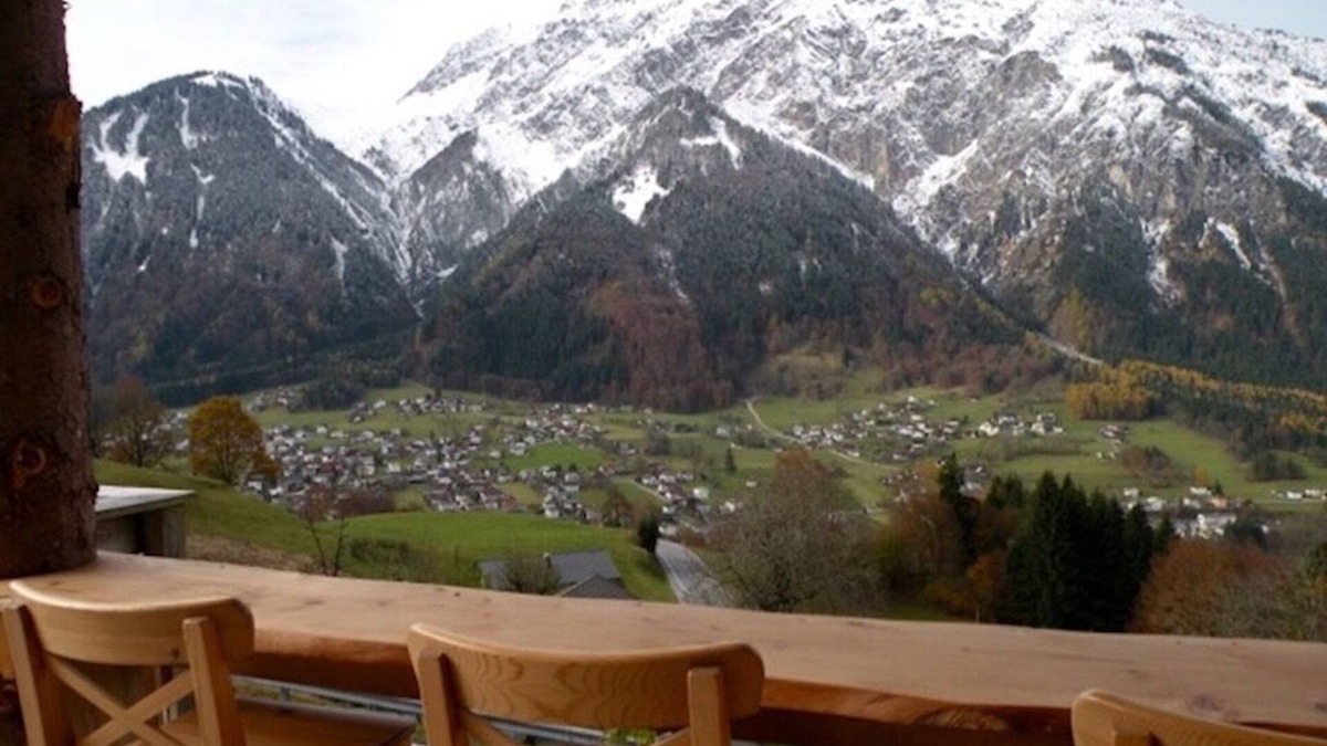 Bartholomaeberg Apartment | ‘Wabi-Sabi‘ Holiday Apartment - the perfect alpine retreat for up to 4 guests