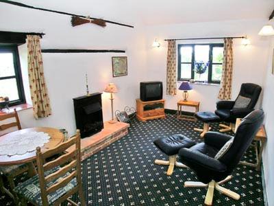 Yaxham House | Wagtail Barn