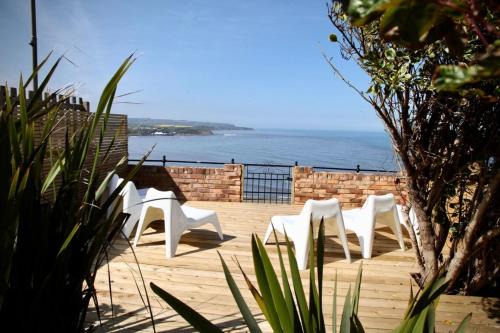 Scarborough House | Waimea House Beach Front The best sea views