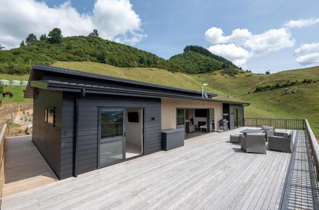 North Island House | Waipamu Lodge - Whakamaru Holiday Home