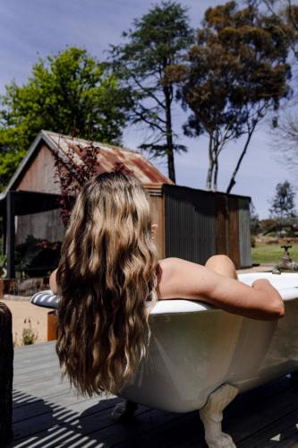 Piries House | WAIRERE REST - High Country Couples Retreat - Outdoor Bath with Rural View