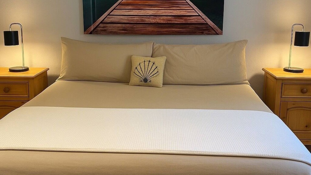 Wailua Condo | Wake up in paradise at Plantation Hale A8