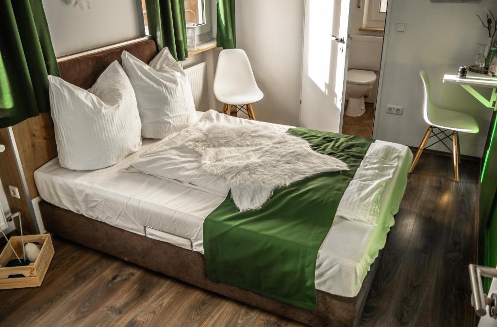 Langwasser Sudwest House | Waldpension Zollhaus