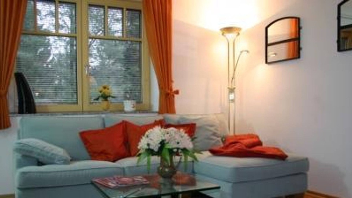 Moelln Apartment | Waldstadtdomicil - holiday apartment/2 bedrooms/shower, toilet