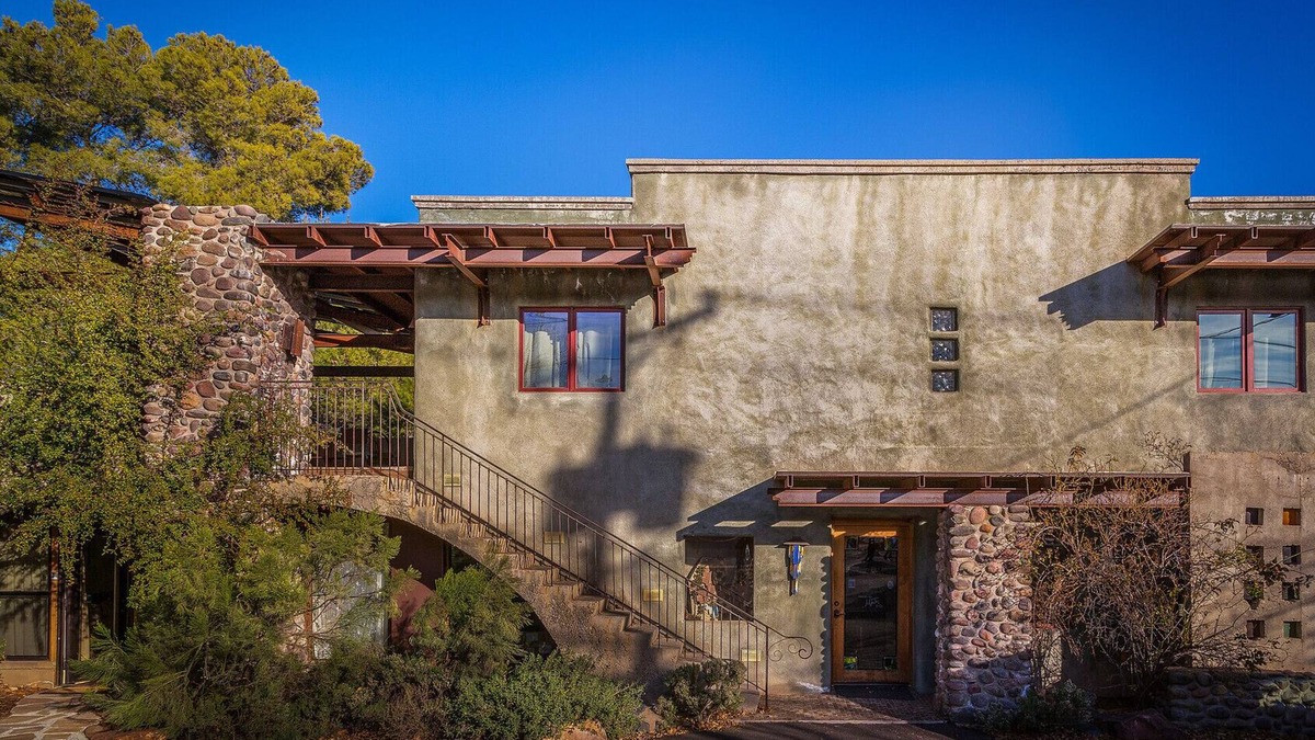 Uptown Sedona Apartment | Walk a Block to Uptown (Our Downtown) to the main shops, tours, restaurants.