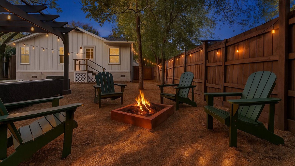 Dawson House | Walk to ACL-1 block-5min Zilker Home-Soco, Walkable !