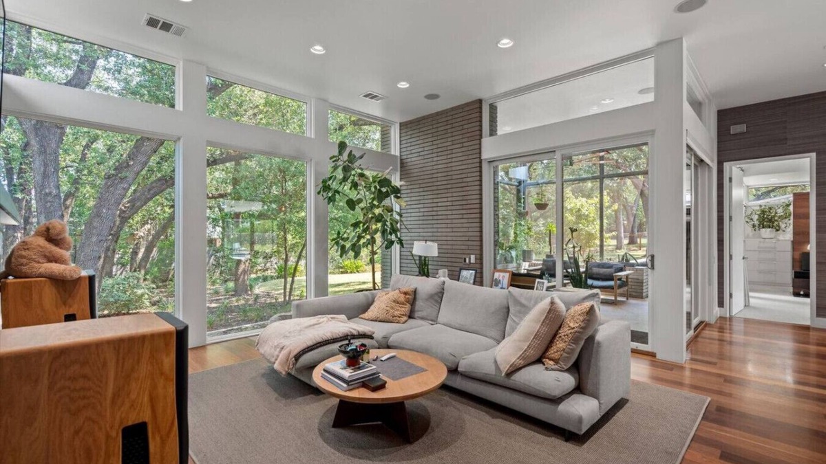 Zilker Apartment | Walk to ACL! Exquisite Zilker Contemporary