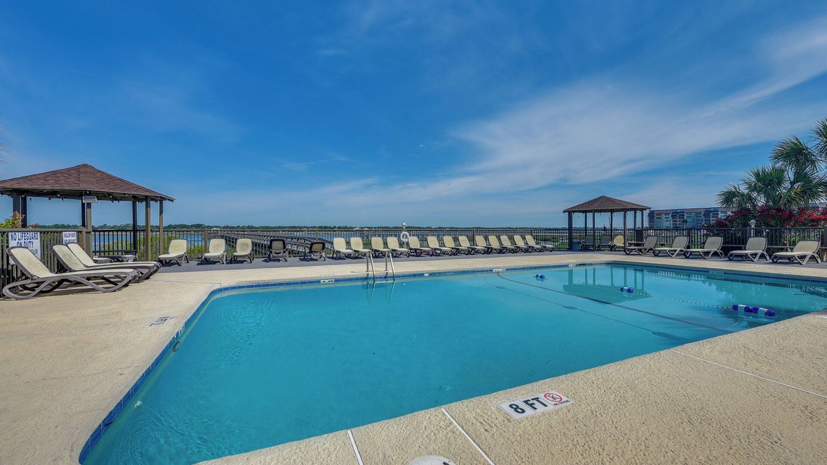 Gulf Stream Estates Condo | Walk to Beach & Marsh: Condo in Murrells Inlet