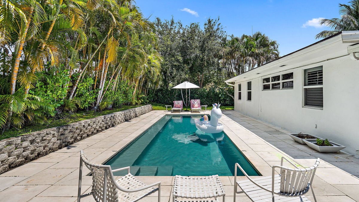 Florida North Atlantic Coast House | Walk to Beach- Salt&Sea Sanctuary-Private pool