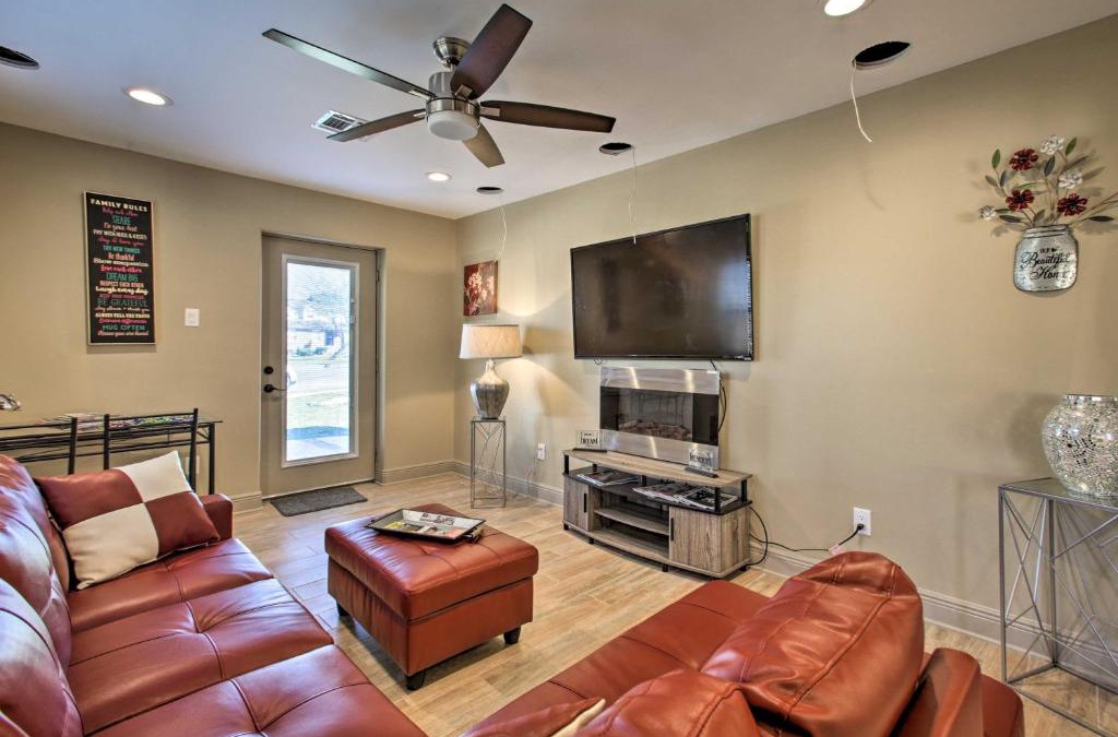 St. Bernard Area House | Walk to City Park Contemporary NOLA Home