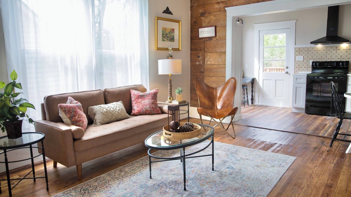 Hot Springs House | Walk to downtown, spas, shops & bike trails- stylish, affordable, pet friendly