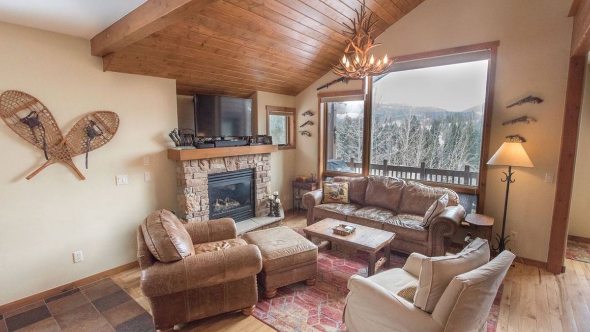 Winter Park House | Walk to downtown Winter Park with views of Parry Peak